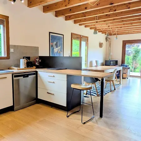 Grande Maison Familiale Dans Le Massif De Belledonne Hébergement de vacances *