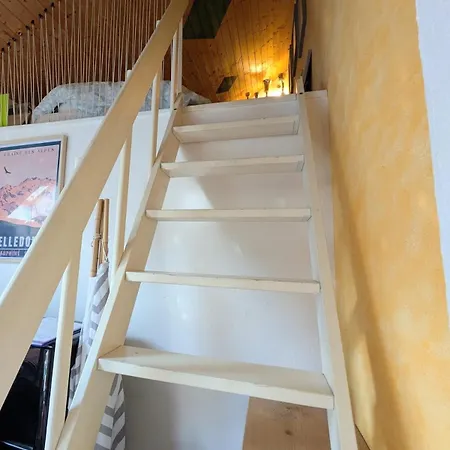 Grande Maison Familiale Dans Le Massif De Belledonne Laval (Isere)