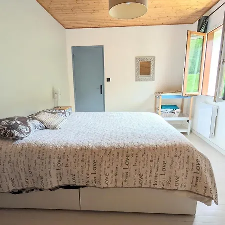 Grande Maison Familiale Dans Le Massif De Belledonne Laval (Isere)
