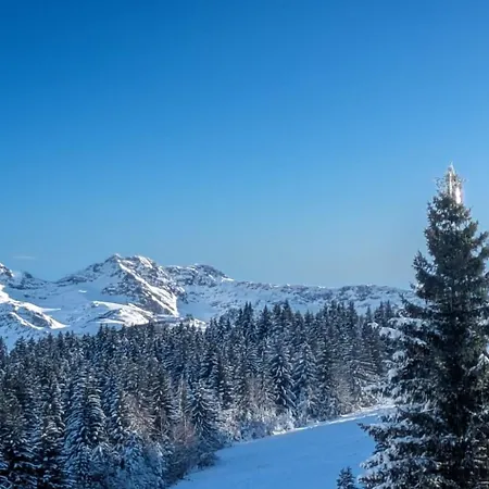 Grande Maison Familiale Dans Le Massif De Belledonne Hébergement de vacances Laval (Isere)